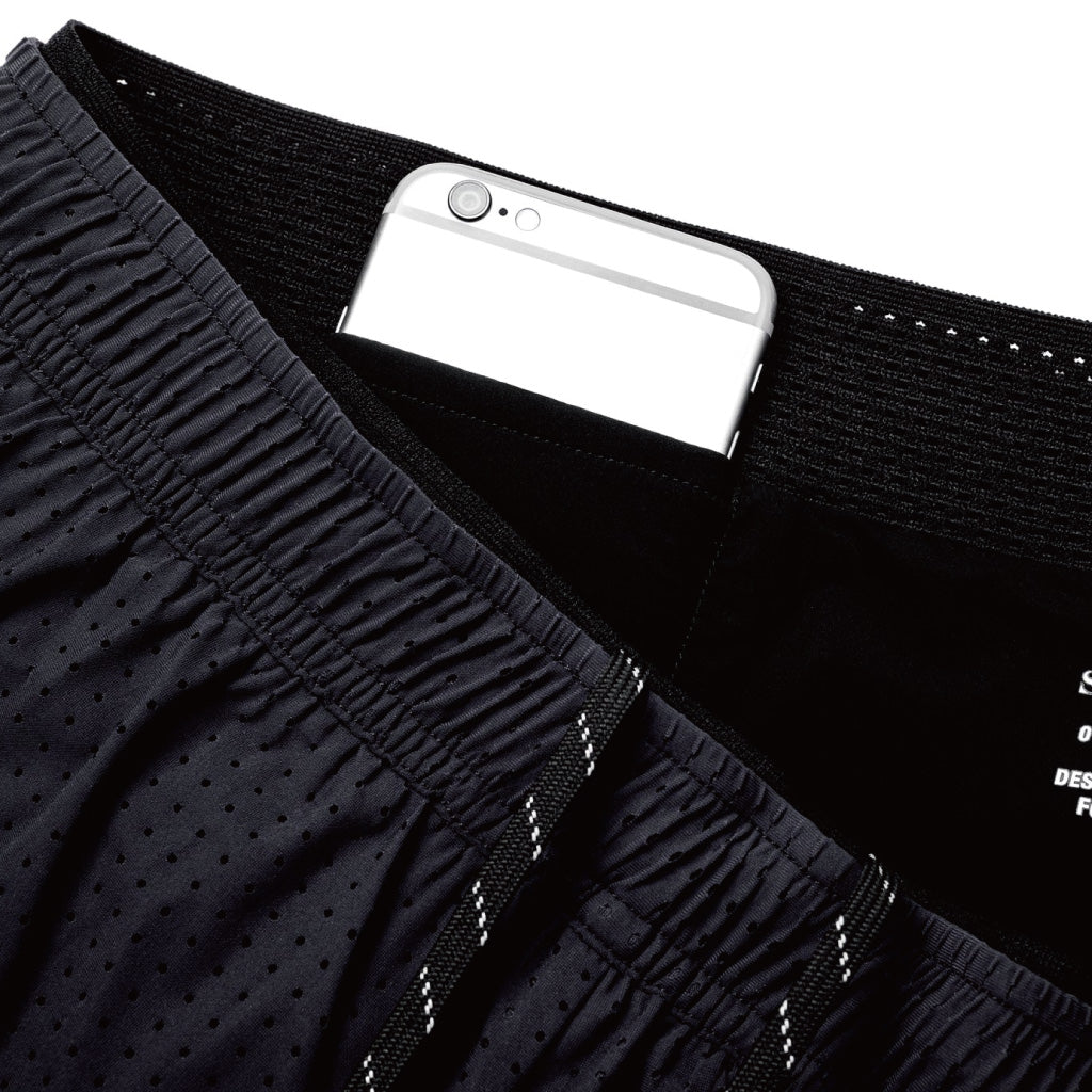 SATISFY Space‑O™ 2.5" Distance Shorts - Black